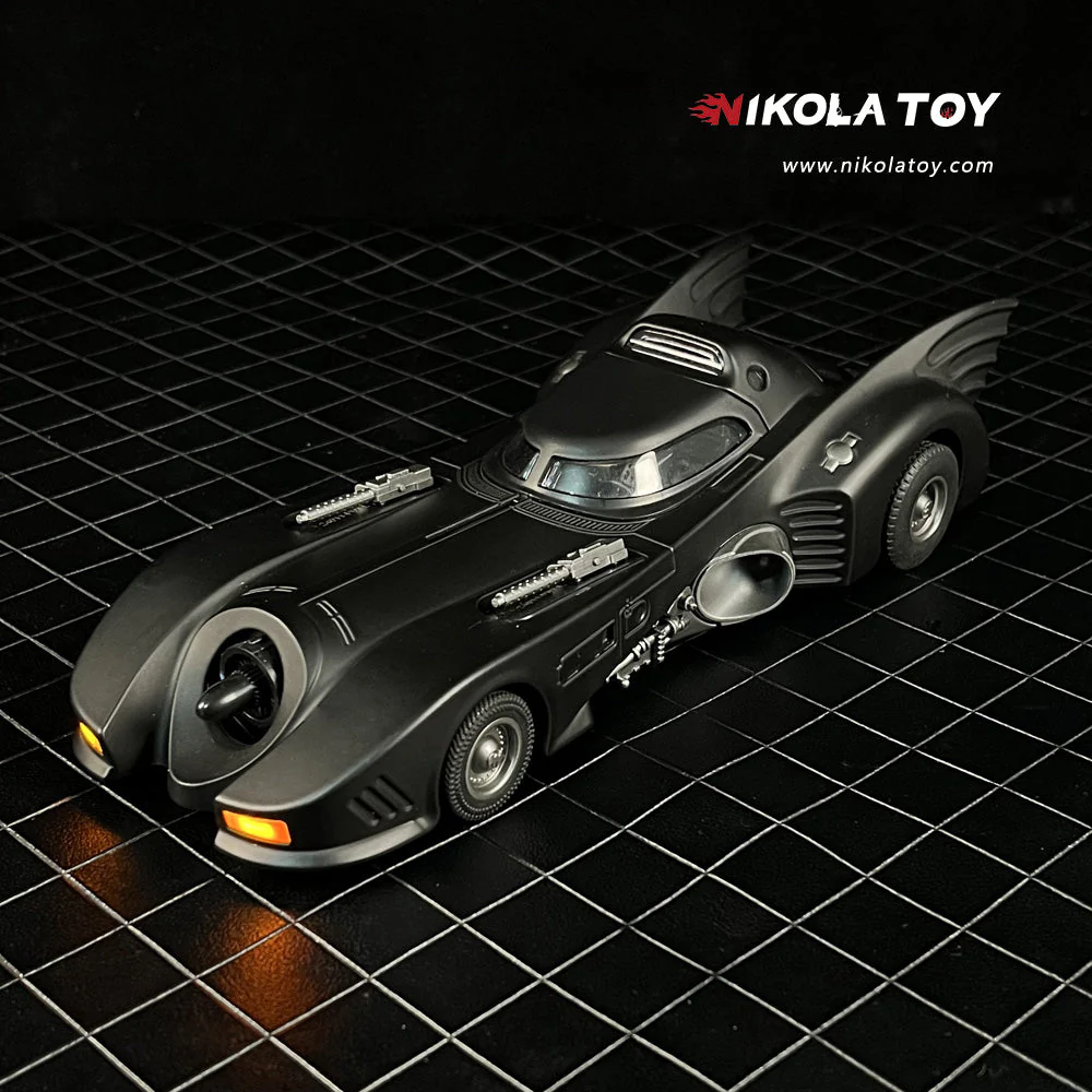 Alloy 1/24 Batmobile Model Car - Image 4
