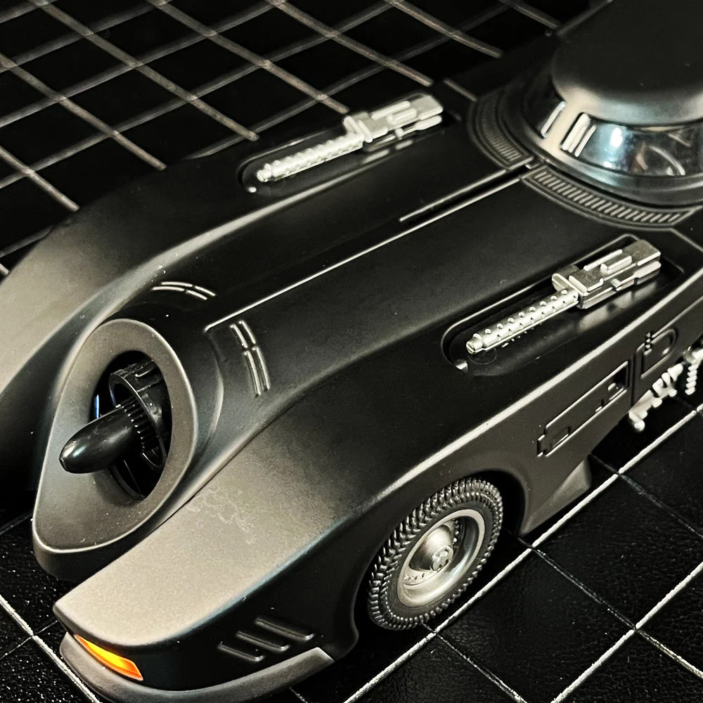 Alloy 1/24 Batmobile Model Car - Image 5