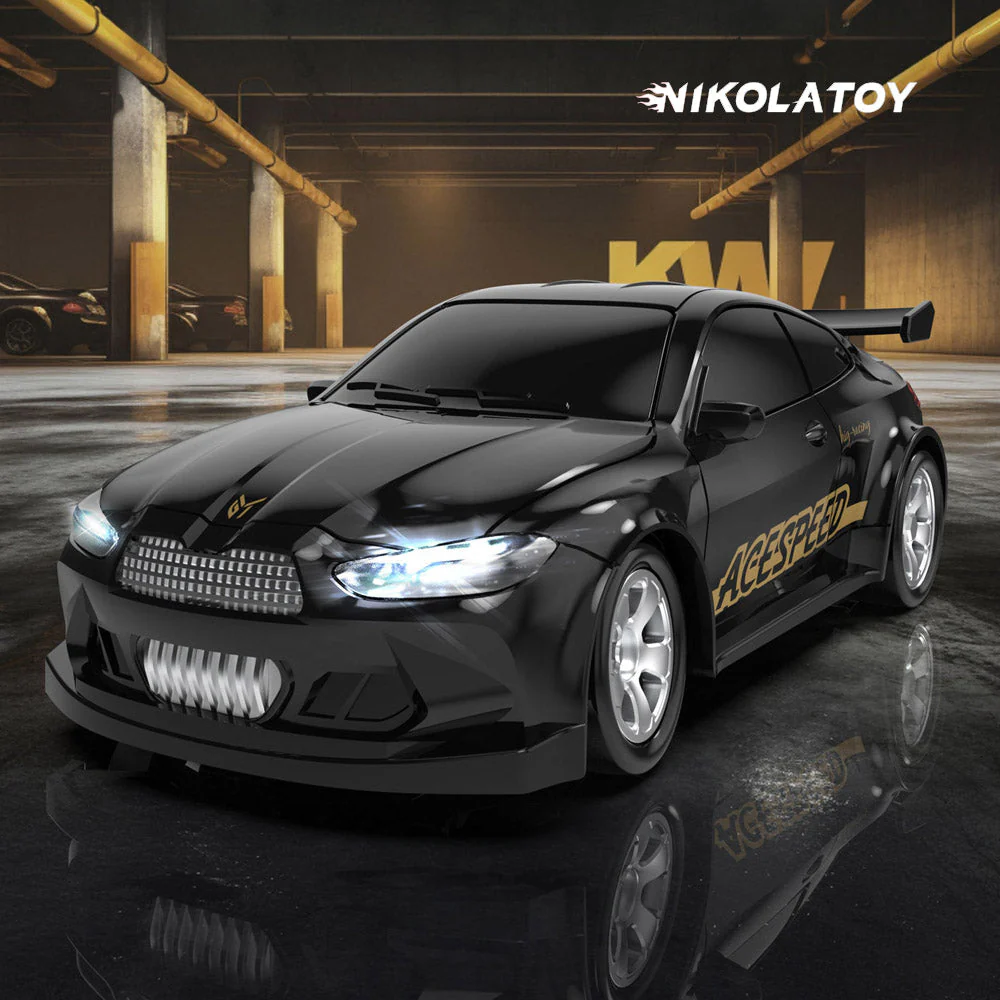 Miniature 1/64 AWD Remote Control Stunt Srifting Car - BMW M4 - Image 2