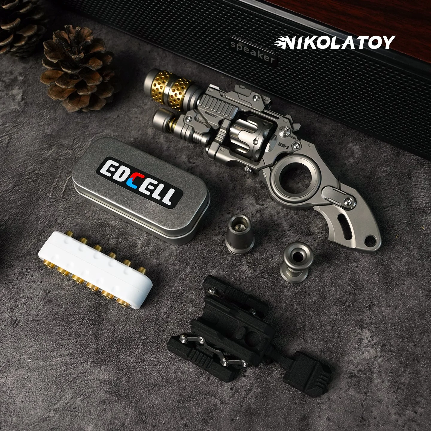 Revolver Fidgets Toy - Image 3
