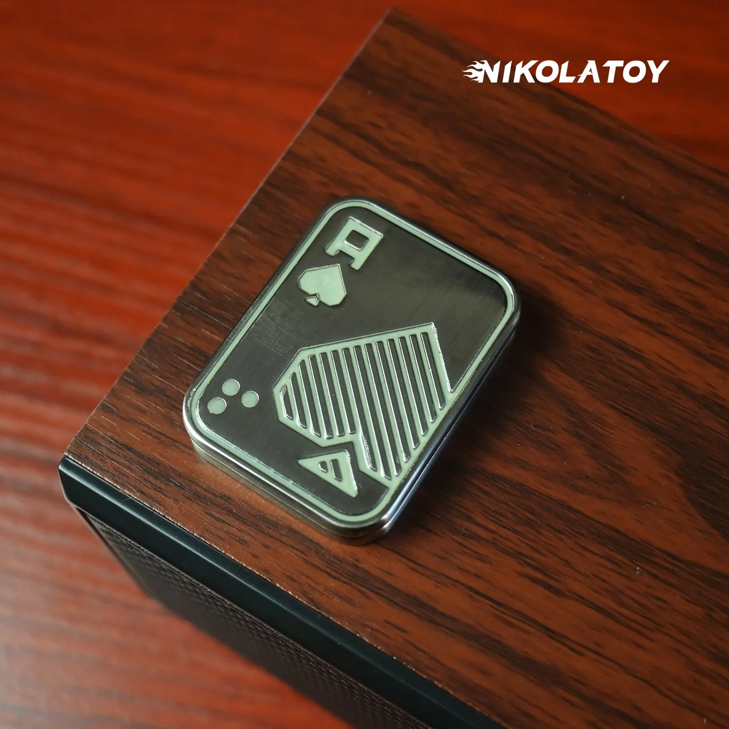 EDC Fidget Toys - Poker - Image 4