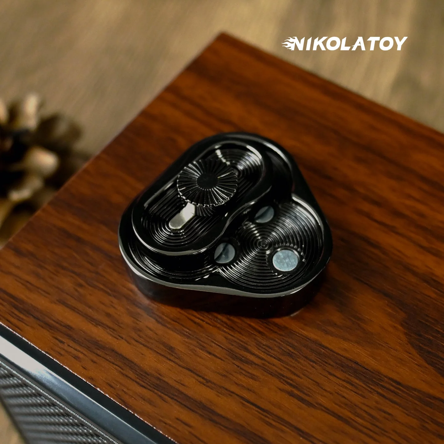 EDC Fidget Toys - Triangle - Image 2
