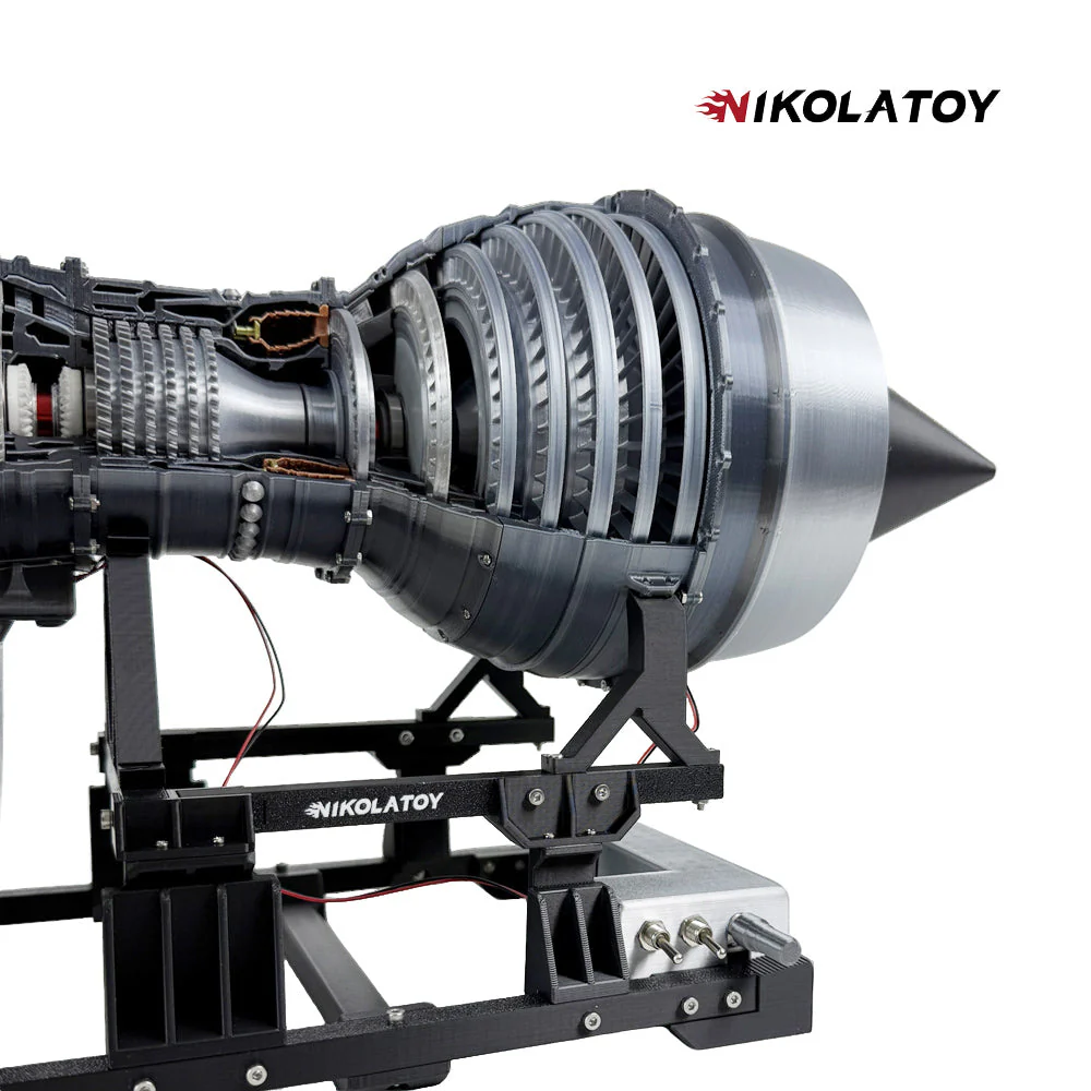 Highly Restored Rolls Royce Trent 900 Turbofan Engine Model (55cm/22in) - Image 6