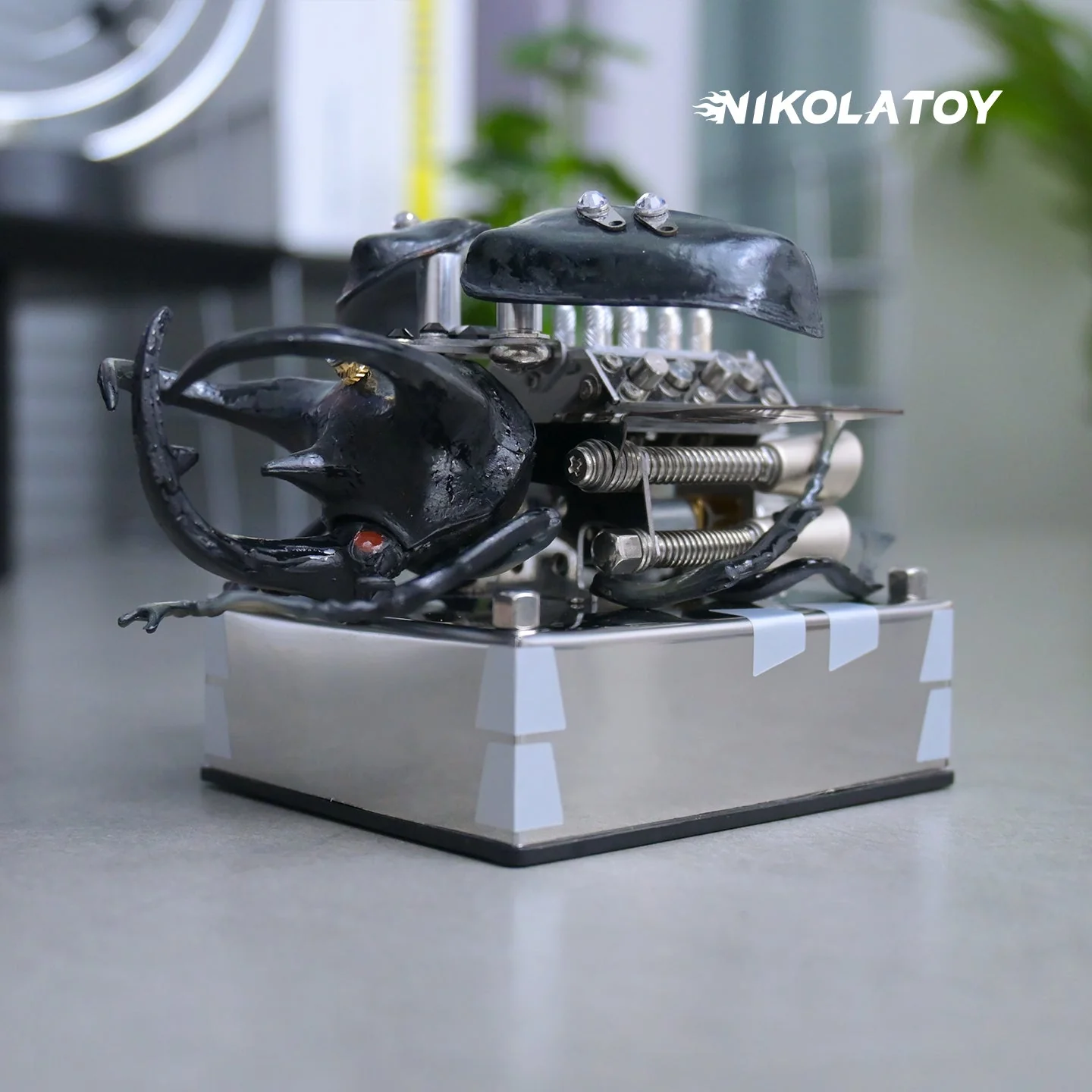 Alloy Mechanical V8 Beetle - Image 5