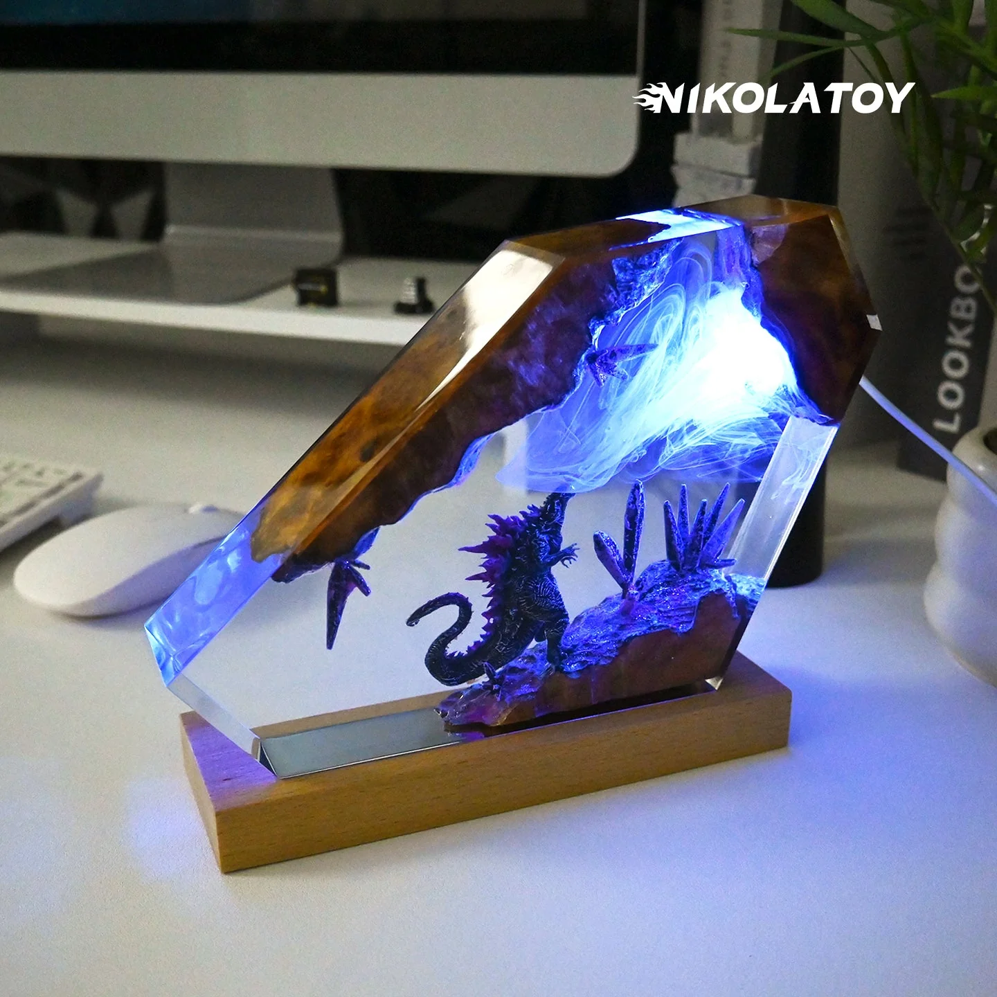 Creative Resin Night Light Desktop Ornament - Godzilla - Image 5
