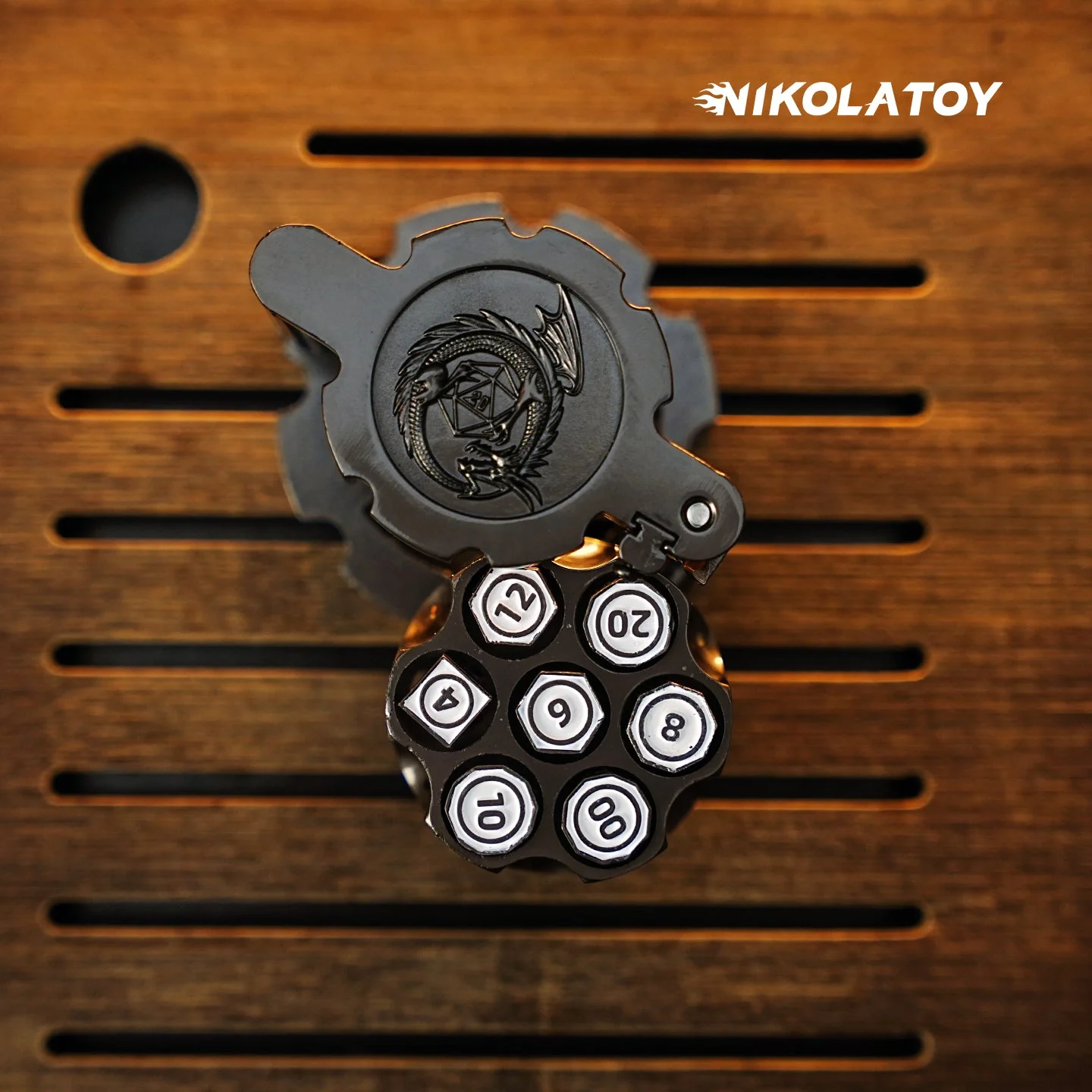 EDC Revolver Divination Dice - Image 5