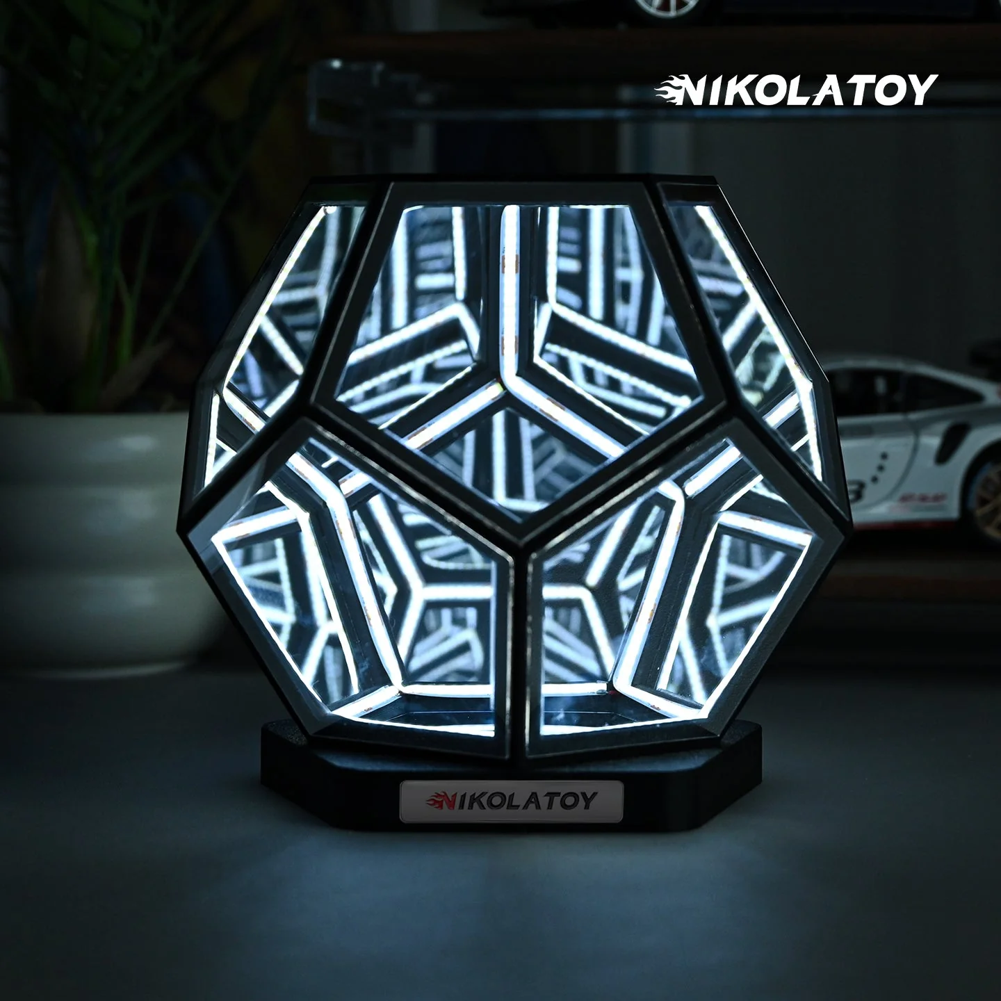 Infinite Space Abyss Dodecahedron Night Lamp - Image 3